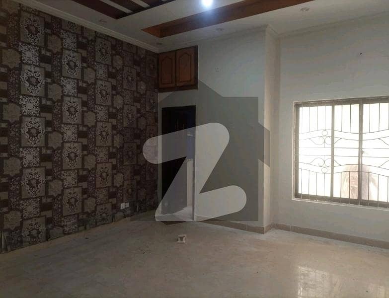 Perfect 10 Marla House In Johar Town Phase 2 - Block H3 For sale near emporium mall and Expo center owner build