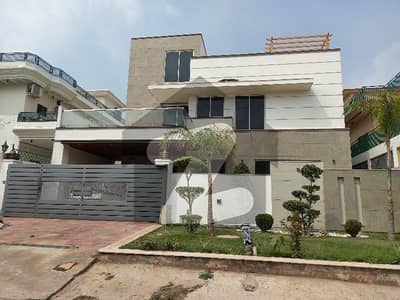 One Kanal Sun Face Brand New House for Sale