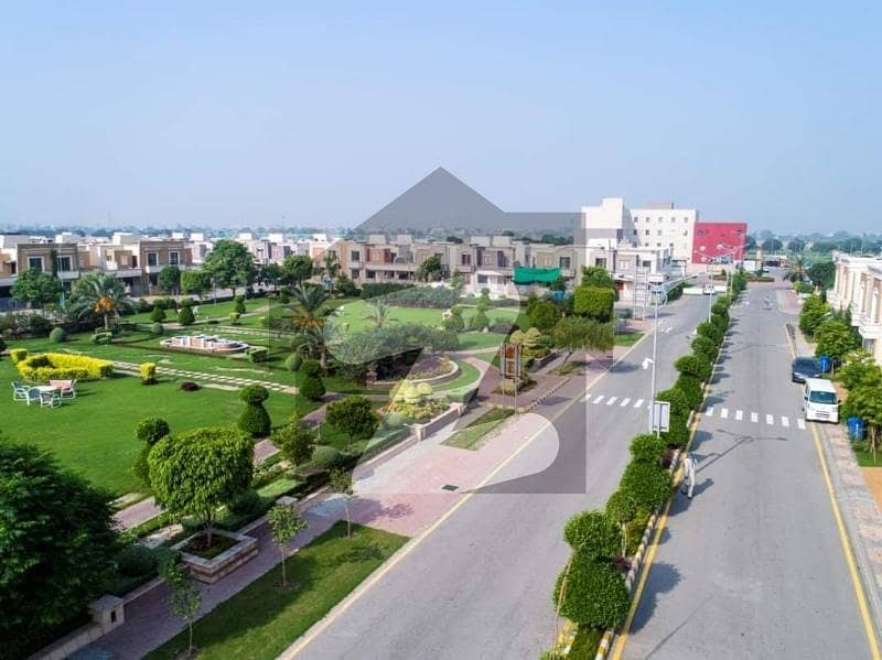 5 Marla Plot Available For Sale in 
Dream Gardens
 Lahore.