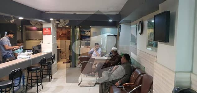 ایم اے جناح روڈ کراچی میں 5 مرلہ دکان 75.0 ہزار میں کرایہ پر دستیاب ہے۔