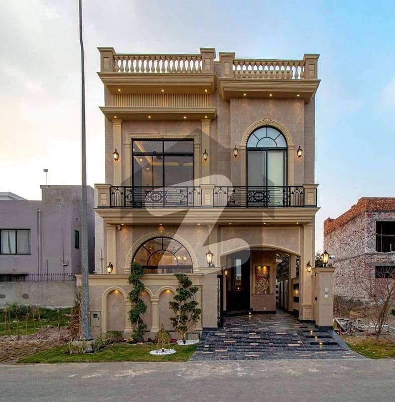 5 Marla house For Rent in Dha 6