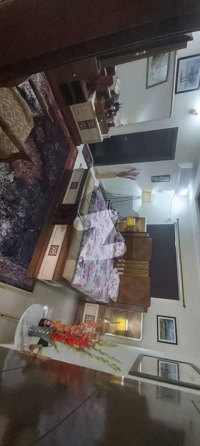 عسکری 6 پشاور میں 2 کمروں کا 8 مرلہ پینٹ ہاؤس 2.25 کروڑ میں برائے فروخت۔