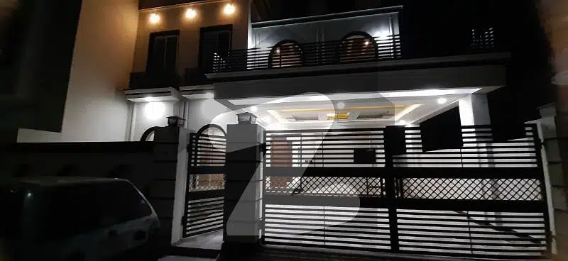 11 Marla Beautiful House For Sale LVL Bani Gala Gated Community