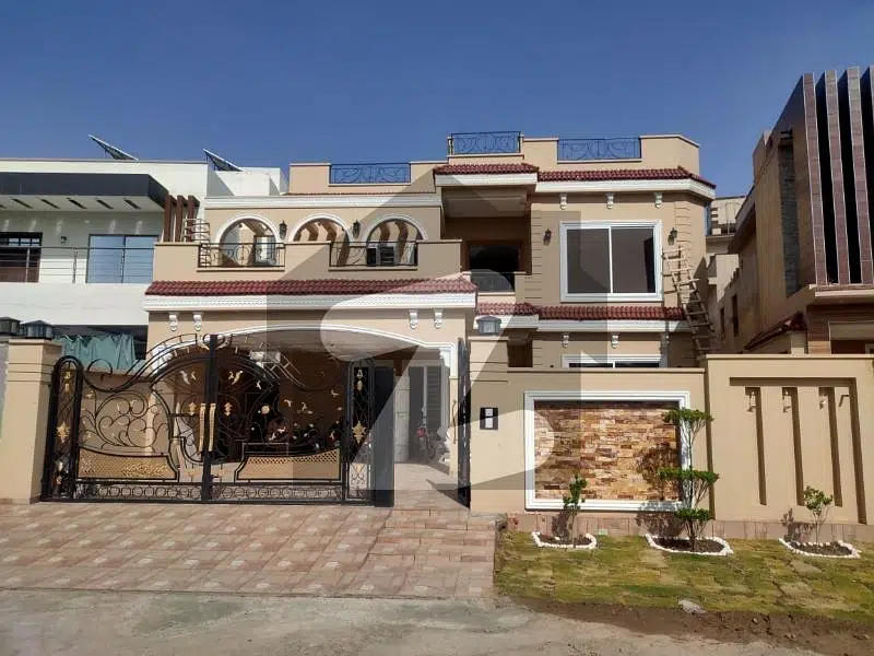 20 Marla House For sale In Wapda Town Phase 2 Multan