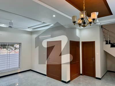 New Luxury House Hanzala Real Estate