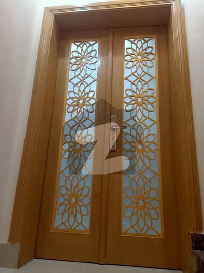 بحریہ آرچرڈ فیز 1 ۔ ایسٹزن بحریہ آرچرڈ فیز 1,بحریہ آرچرڈ,لاہور میں 5 کمروں کا 10 مرلہ مکان 1.0 لاکھ میں کرایہ پر دستیاب ہے۔