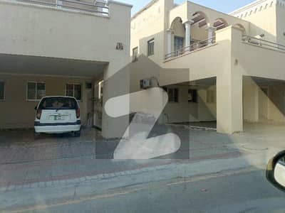 بحریہ آرچرڈ فیز 1 بحریہ آرچرڈ,لاہور میں 5 کمروں کا 1 کنال مکان 3.15 کروڑ میں برائے فروخت۔