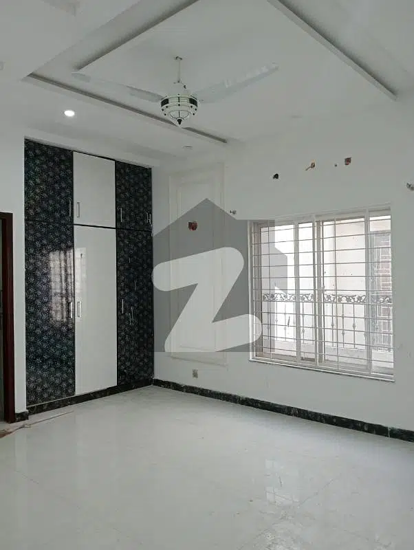 2.5 Marla residential flat for rent in pchs near Dha lahore