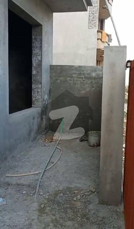 آئی ۔ 14 اسلام آباد میں 5 کمروں کا 6 مرلہ مکان 2.0 کروڑ میں برائے فروخت۔