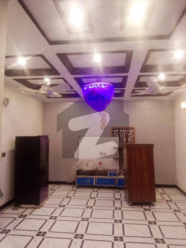 لو کاسٹ ۔ بلاک جے لو کاسٹ سیکٹر,بحریہ آرچرڈ فیز 2,بحریہ آرچرڈ,لاہور میں 3 کمروں کا 8 مرلہ بالائی پورشن 32.0 ہزار میں کرایہ پر دستیاب ہے۔