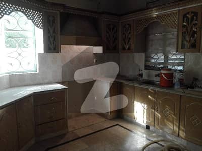 Ideally Located Upper Portion For Rent In Model Town Block B Available