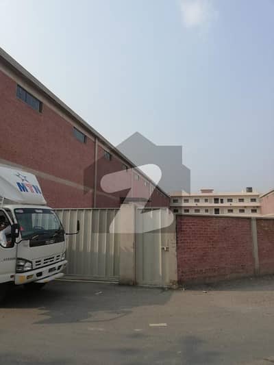 ملتان روڈ لاہور میں 4 کمروں کا 5 کنال گودام 7.0 لاکھ میں کرایہ پر دستیاب ہے۔