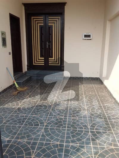 5 Marla Beautiful House For Rent In Royal Orchard Multan