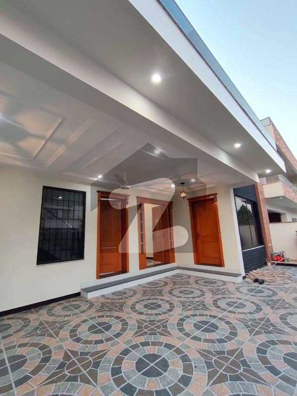 14 Marla Luxury Upper Portion For Rent InG-13 Islamabad