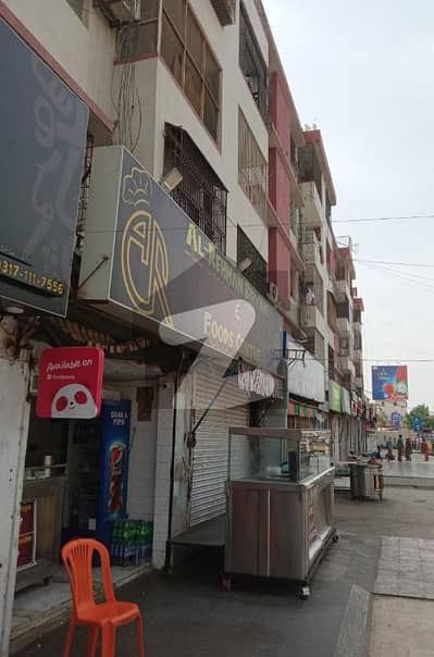 مسکان چورنگی کراچی میں 2 مرلہ دکان 4.85 کروڑ میں برائے فروخت۔