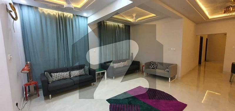 بحریہ ٹاؤن ۔ سیکٹر ایف بحریہ ٹاؤن,لاہور میں 7 کمروں کا 11 مرلہ مکان 5.75 کروڑ میں برائے فروخت۔