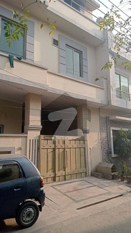لاہور میڈیکل ہاؤسنگ سوسائٹی لاہور میں 3 کمروں کا 5 مرلہ مکان 1.6 کروڑ میں برائے فروخت۔
