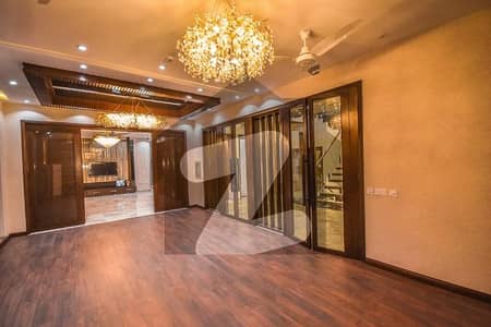 Centrally Located Upper Portion In DHA Defence Phase 2 Is Available For Rent
