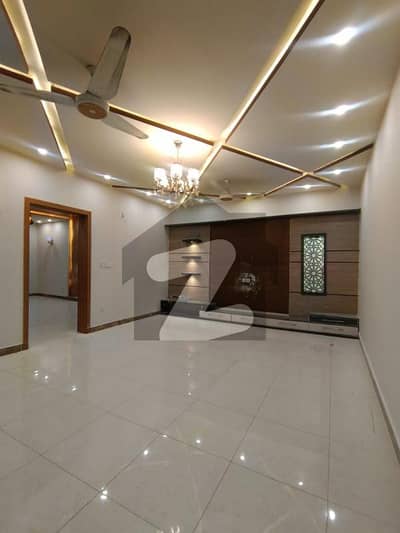 Bahria Town Phase 8 Brand New 10 Marla Portion For Rent