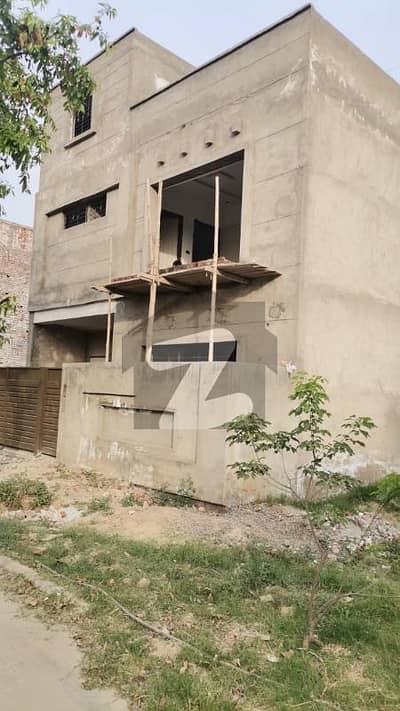 4.20-Marla Grey Structure House Available For Sale In New Lahore City Phase-1