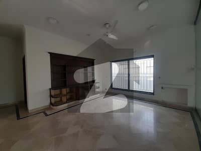 20 Marla Beautiful Lower Portion For Rent In Dha Phase 1 Block K.