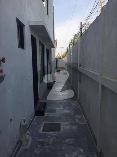 16 MARLA BRAND NEW HOUSE AVAILABLE FOR SALE IN AWT PHASE1 BLOCK D