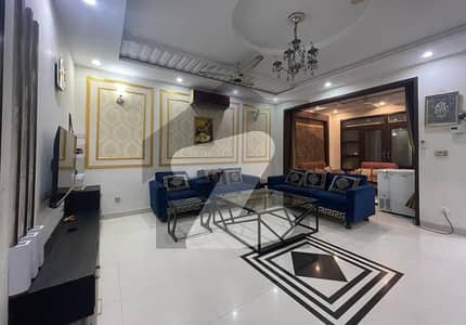 12 Marla House With 5 Bedrooms At Very Exotic Location Of Chambeli Block, Bahria Town Lahore