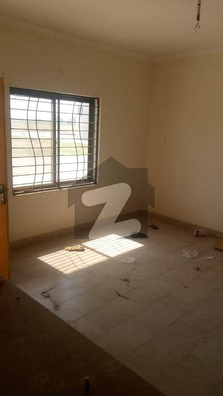 Cozy And Affordable 5 Marla Ground Floor Flat For Sale In Khayaban-E-Amin