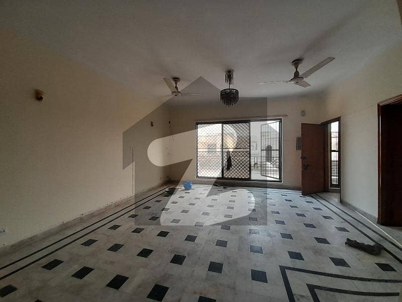 10 Marla Upper Portion Available For Rent In Dha Phase