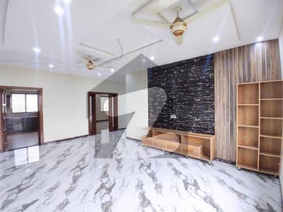 1 Kanal Beautiful Upper Portion Available For Rent in G-13 Islamabad