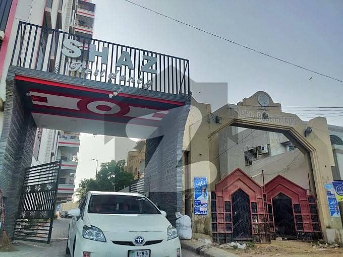 شاز ریزیڈنسی گلشنِ اقبال ٹاؤن,کراچی میں 3 کمروں کا 7 مرلہ فلیٹ 1.35 کروڑ میں برائے فروخت۔