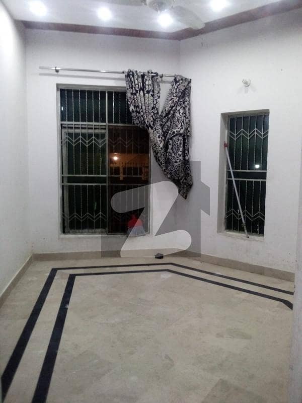 5 Marla lower portion independent available for rent in G4 block semi furnished