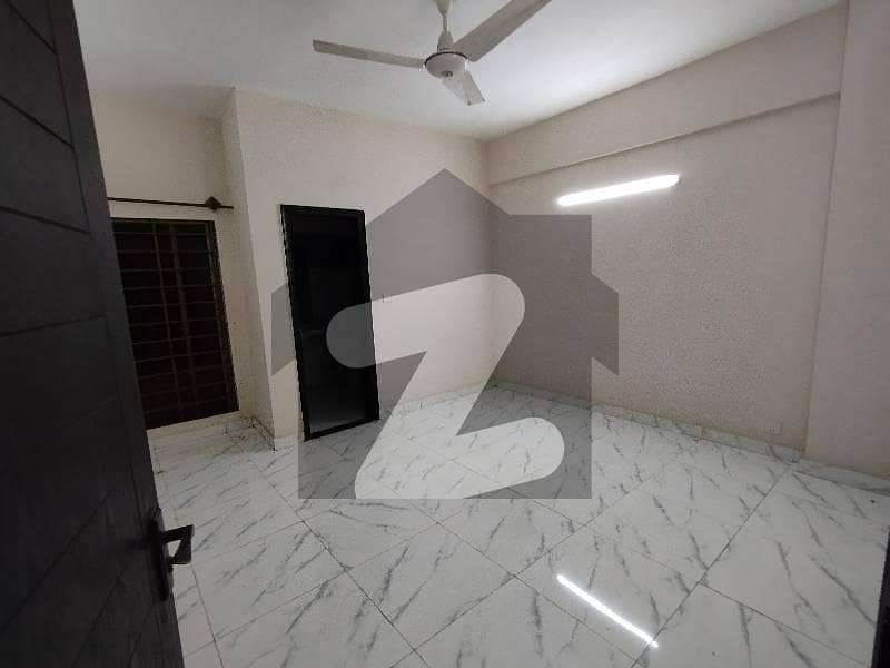 عسکری 5 ملیر کنٹونمنٹ,کینٹ,کراچی میں 3 کمروں کا 12 مرلہ فلیٹ 3.7 کروڑ میں برائے فروخت۔