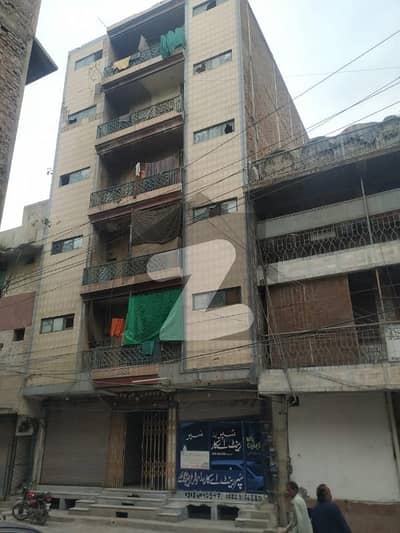 صدر پشاور میں 4 مرلہ عمارت 3.75 کروڑ میں برائے فروخت۔