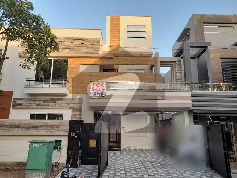 10 Marla House For Sale In Overseas B Block Bahira Town Lahore