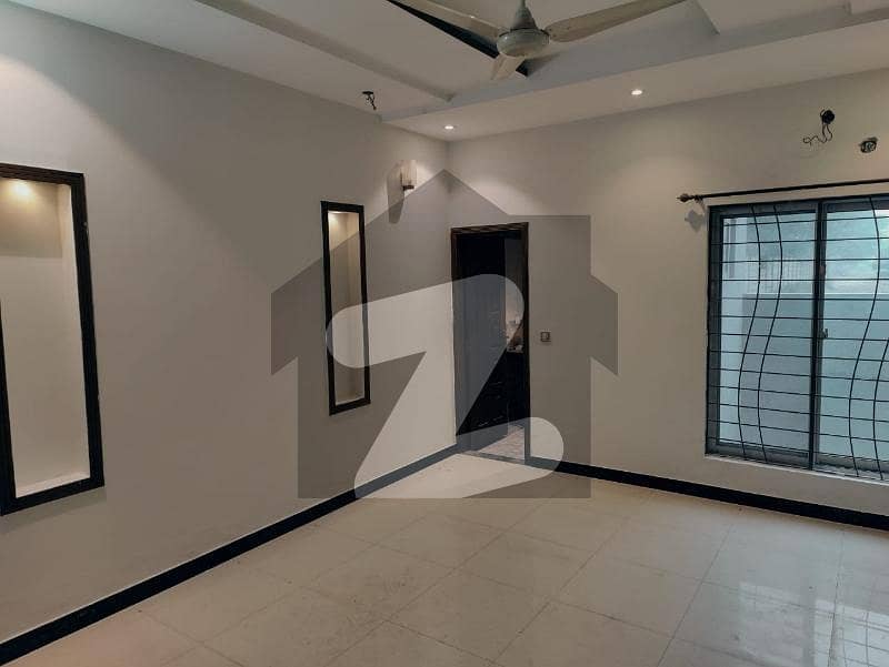 10 Marla Lower Portion For Rent In Iqbal Block Bahria Town Lahore