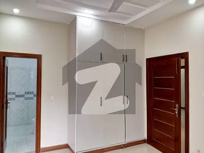 ڈی ۔ 12 اسلام آباد میں 3 کمروں کا 4 مرلہ مکان 99.0 ہزار میں کرایہ پر دستیاب ہے۔