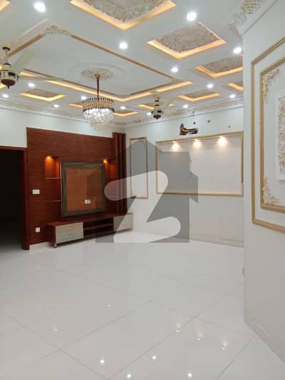 5 BEDS 10 MARLA BRAND NEW HOUSE FOR RENT LOCATED BAHRIA ORCHARD LAHORE