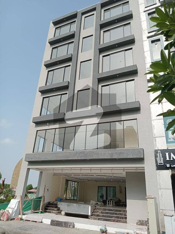 بحریہ ٹاؤن سیکٹر سی بحریہ ٹاؤن,لاہور میں 2 کمروں کا 11 مرلہ دکان 3.5 لاکھ میں کرایہ پر دستیاب ہے۔