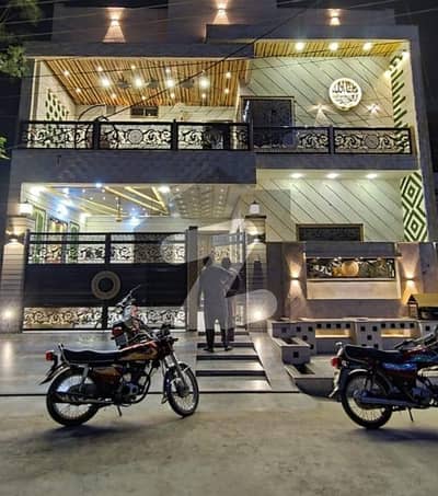 ایڈن ایگزیکیٹو ایڈن گارڈنز,فیصل آباد میں 5 کمروں کا 7 مرلہ مکان 4.5 کروڑ میں برائے فروخت۔
