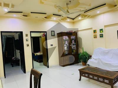 گلستانِِ جوہر ۔ بلاک 16 گلستانِ جوہر,کراچی میں 3 کمروں کا 7 مرلہ فلیٹ 1.4 کروڑ میں برائے فروخت۔