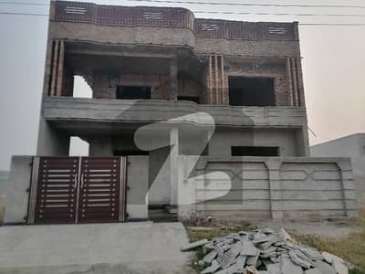 اے ڈبلیو ٹی ہاؤسنگ سکیم بدابیڑھ پشاور میں 8 کمروں کا 12 مرلہ مکان 1.8 کروڑ میں برائے فروخت۔