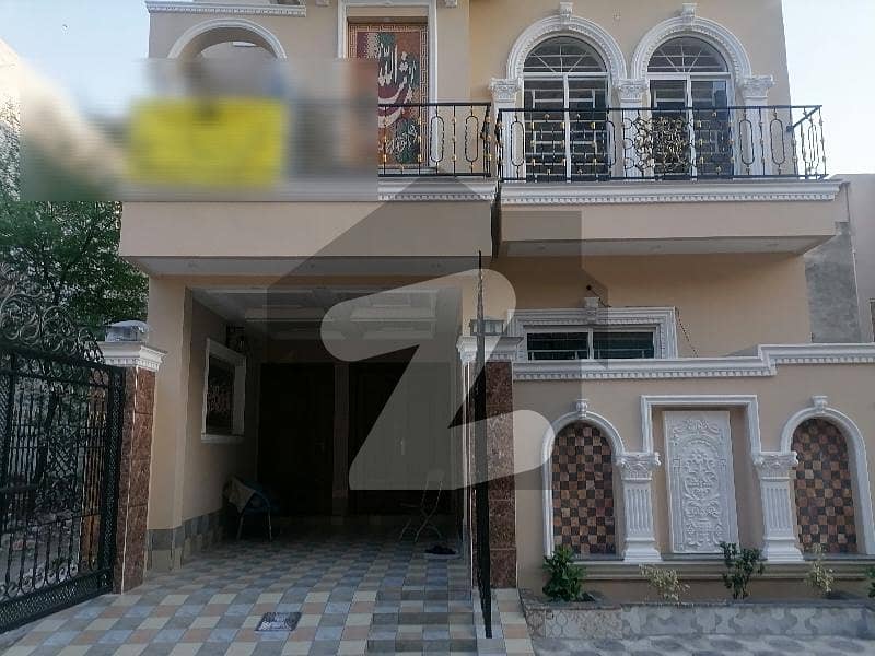 House In Johar Town Phase 2 Sized 5 Marla Is Available