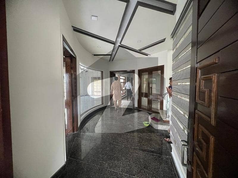 20 Marla Slightly Used Beautiful Modern Design House For Sale in Prime Location of DHA 5 Lahore