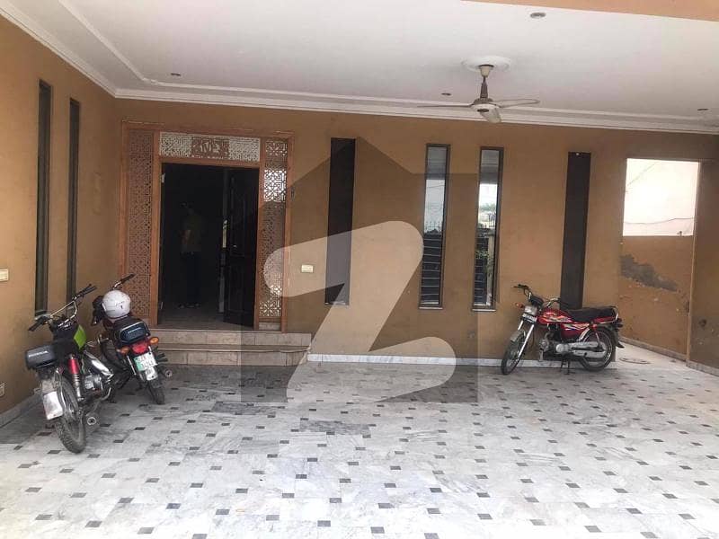 1 Kanal Single Storey House With 3 Master Bedrooms For Sale In PIA Housing Scheme Lahore