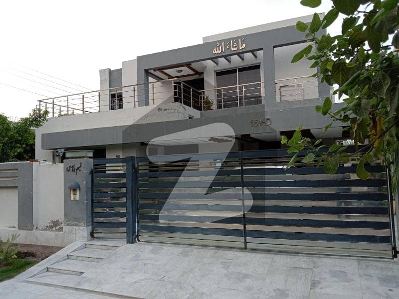 1 Kanal Super Marvel'S Bungalow Available For Sale DHA Phase 3