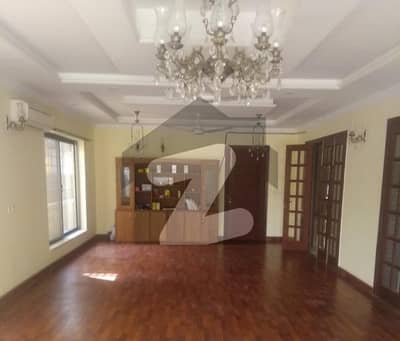 FOR RENT Fully Renovated Triple Storey House Available F_7 Markaz