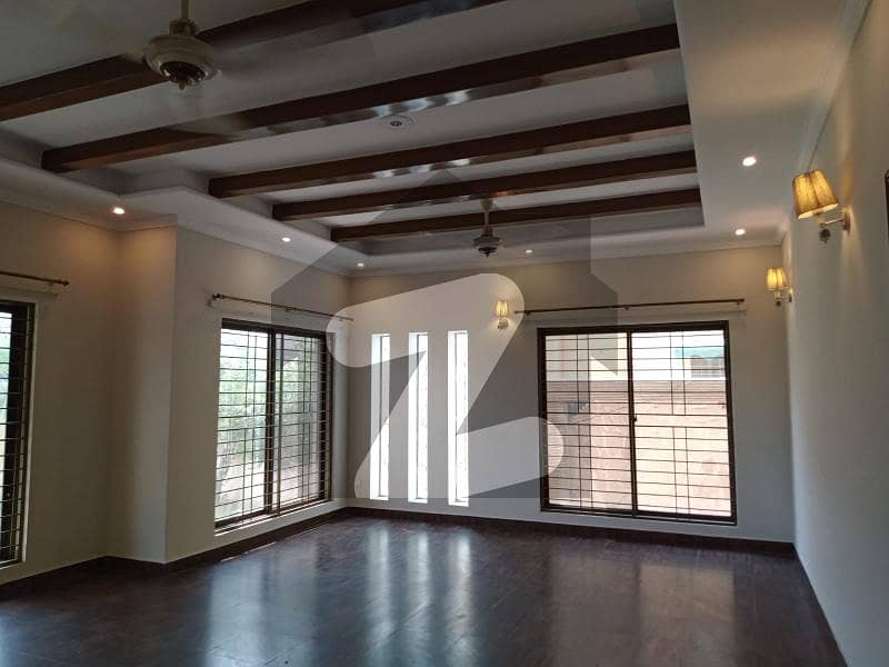 One Kanal Almost Brand New Slightly Used Near Park And C Market House Available For Rent DHA Phase 6, DHA Defence, Lahore, Punjab