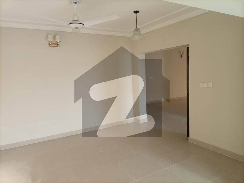 Hot Location 10 Marla Brig House Available For Sale In Askari 10