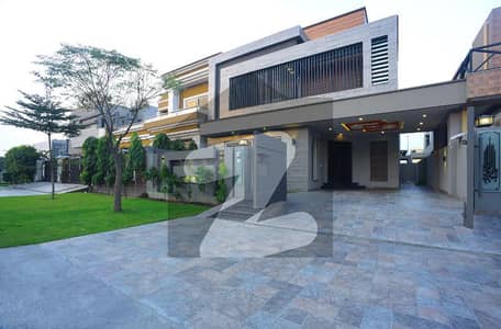 13 Marla Well Maintained Modern House At Prime Location Near To DHA Raya